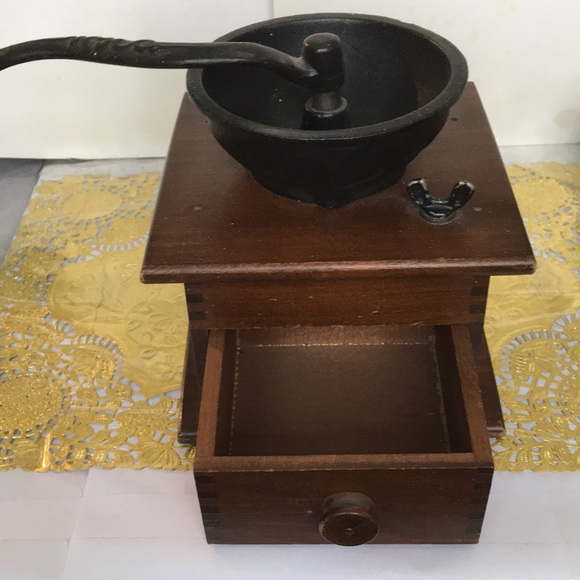 Coffee Mill/Grinder - Picture 2 of 7